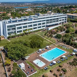 **** Aparthotel Pelican Portugal